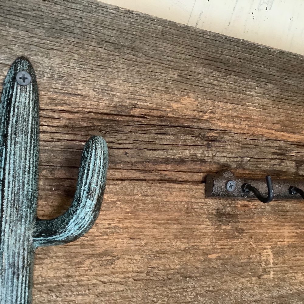 Southwest Rustic Barn Wood Wall Hooks - Picture 6 of 11